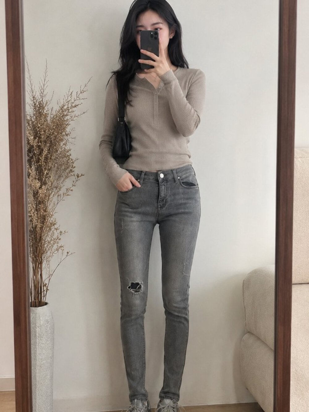 Hudson Gray Distressed Skinny Jeans Y2K Casual Chic Size 29